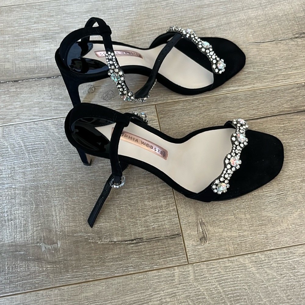 Brand new crystal embellished very chic suede sandals